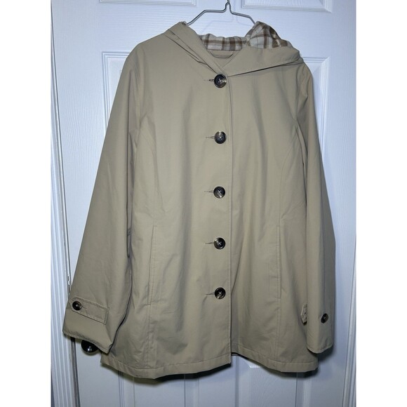 L.L. Bean Jackets & Blazers - L.L. Bean Women’s Hooded Button Up Flannel Lined Coat Beige Size Medium NWOT